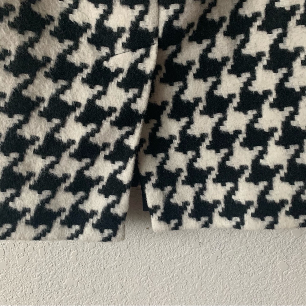 Talbots - Wool Blend Houndstooth Pencil Skirt - 10 - Picture 6 of 9